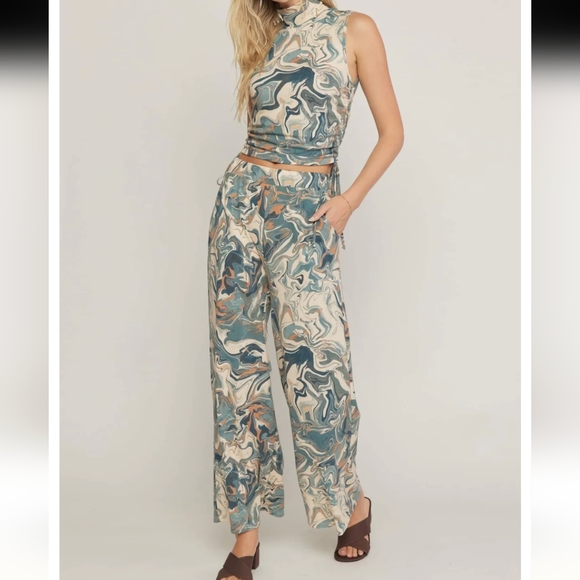 ENTRO Retro Inspired Pant and Crop Top Set ~ NWT - Picture 5 of 11